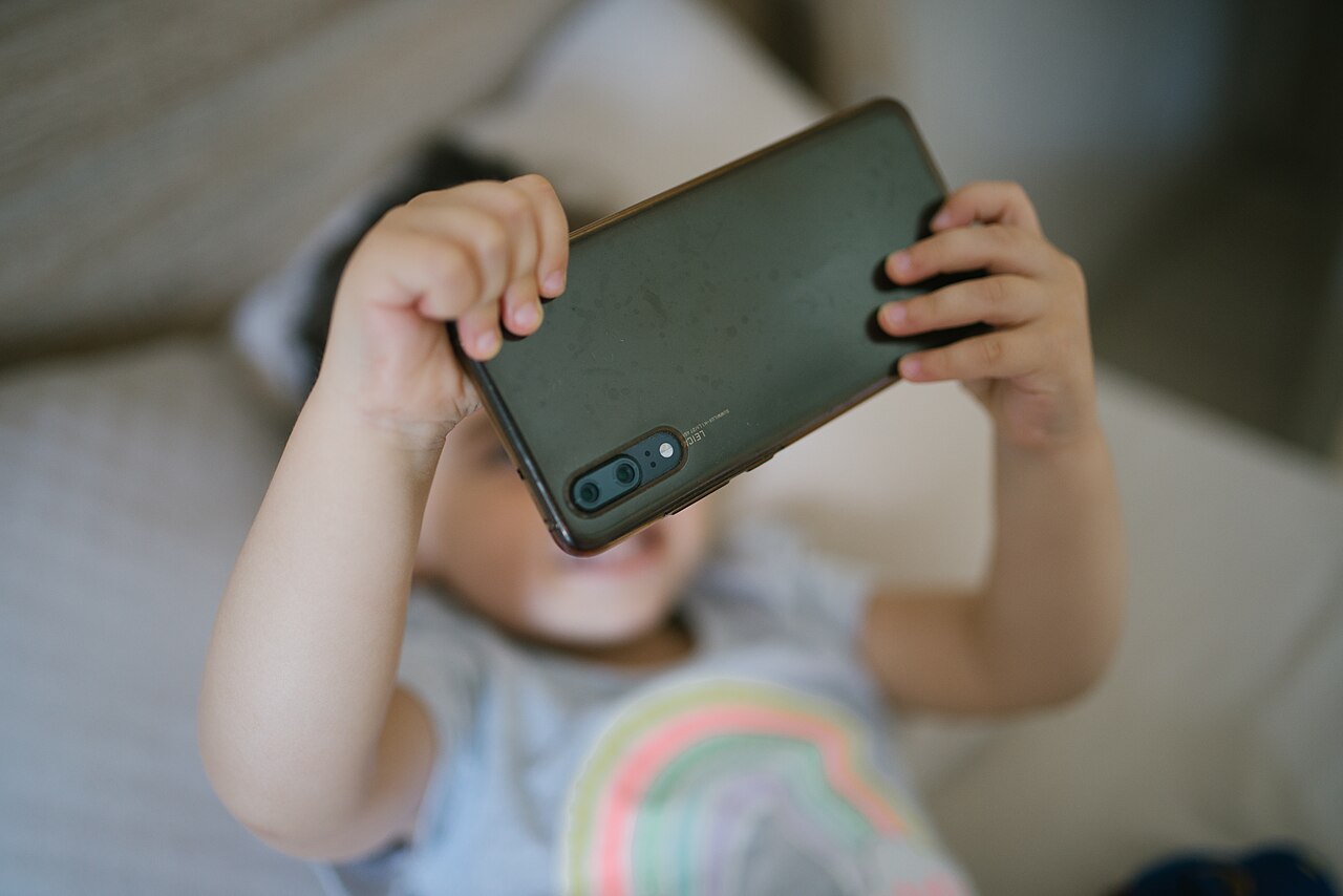 TikTok 青少年守护模式升级相关配图